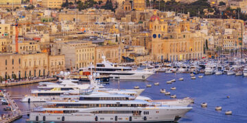 Maximulta al superyacht del magnate indiano Vijay Vittal Mallya