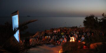 Solar cinema
