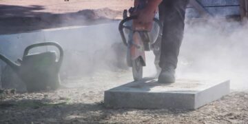 Operaio in cantiere