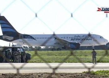 Dirottamento aereo su Malta, aereo dirottato, dirottatori