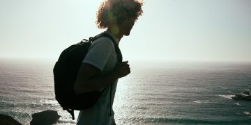 trekking