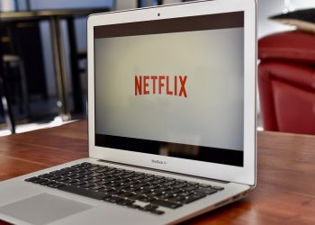 Netflix Italia gira a Malta “L’incredibile storia dell’Isola delle rose”