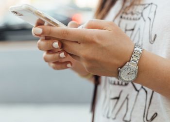 cellulare mobile smartphone