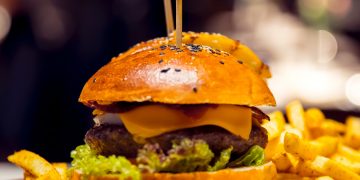 Quarantena? Ecco i ristoranti che effettuano consegne a domicilio o take away