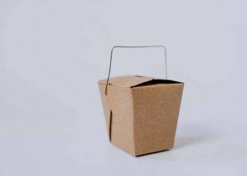 Cose da sapere per consegnare e ricevere alimenti a domicilio