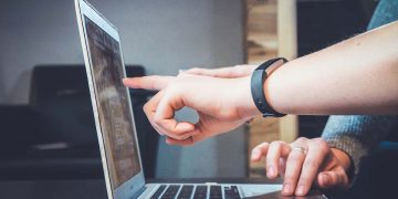 business economia impresa ufficio start up innovazione