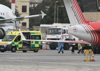 Morto di COVID-19 in India: la moglie e la figlia tornano a Malta
