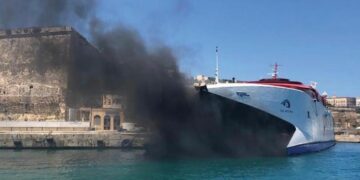 Grand Harbour,  proteste per il fumo sprigionato dal traghetto che farà la spola tra Malta e la Sicilia