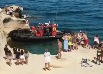 Si tuffa dalla scogliera ma sbatte sulle rocce; 40enne perde la vita a Sliema