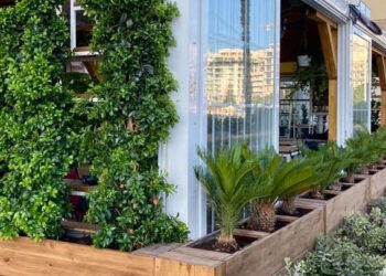 Sliema, ristorante senza permessi occupa suolo pubblico da nove anni. Residenti esasperati