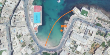 Acque contaminate a Balluta Bay, bagni sconsigliati in un tratto di costa