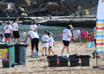 Spiagge e valli più pulite, al via la campagna “Islands Cleanup 2024”