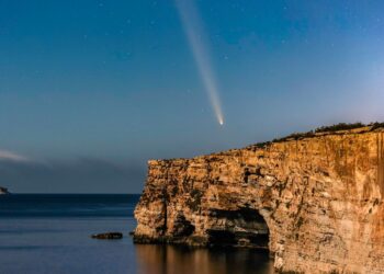 Lo spettacolo della cometa Tsuchinshan-Atlas nei cieli maltesi