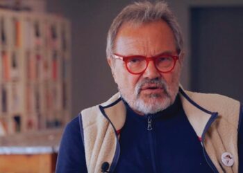 Addio ad Oliviero Toscani: il genio italiano della fotografia si spegne all’età di 82 anni