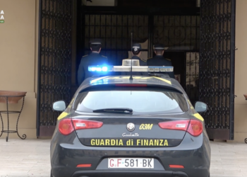 Truffa dei finti investimenti, sequestrati 1,3 milioni di euro