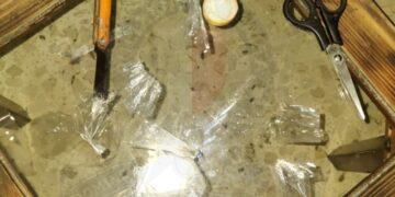 Blitz antidroga a Marsa, cocaina ed eroina in casa: due uomini in custodia cautelare